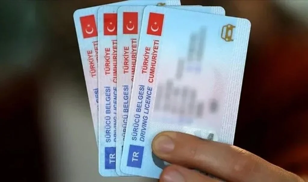 5 Milyon Sürücüye Müjde: Ehliyet Yenileme Süresi Uzatıldı