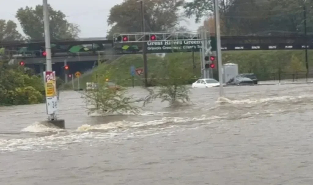 ABD’de sel felaketi: 5 kişi hayatını kaybetti