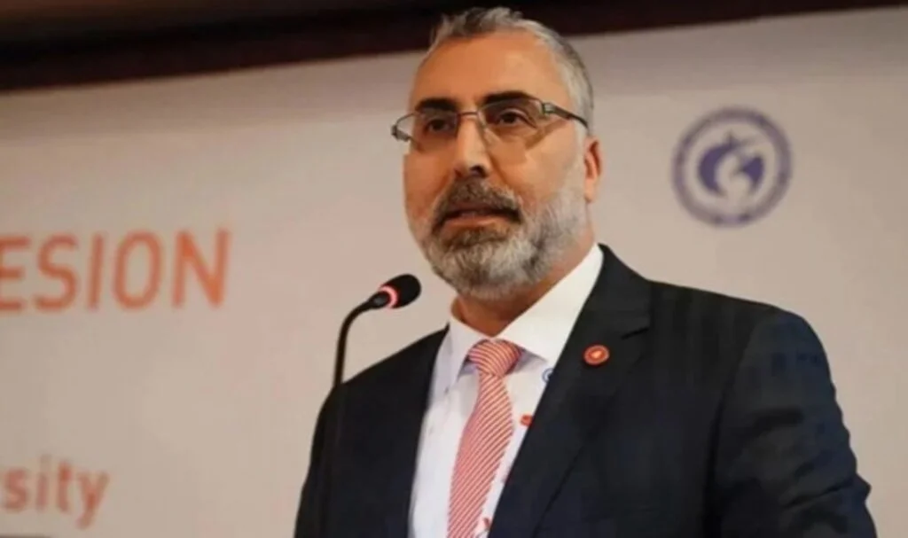 Bakan Işıkhan’dan asgari ücret açıklaması: Herkesin mutabık kalmasını ümit ediyoruz
