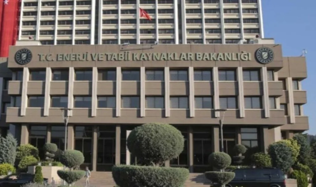Bakanlıktan İsrail’e petrol sevkiyatı iddialarına sert cevap