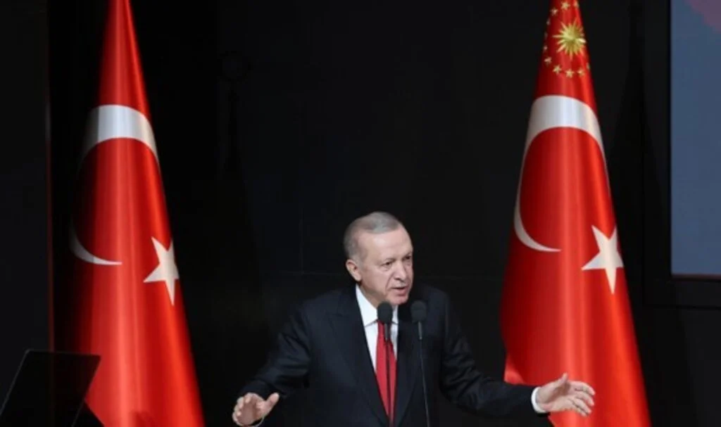 Cumhurbaşkanı Erdoğan'dan Çarpıcı Mesaj: 'Atatürk'ün Emanetine İhanet Edilmesine Asla İzin Vermeyiz