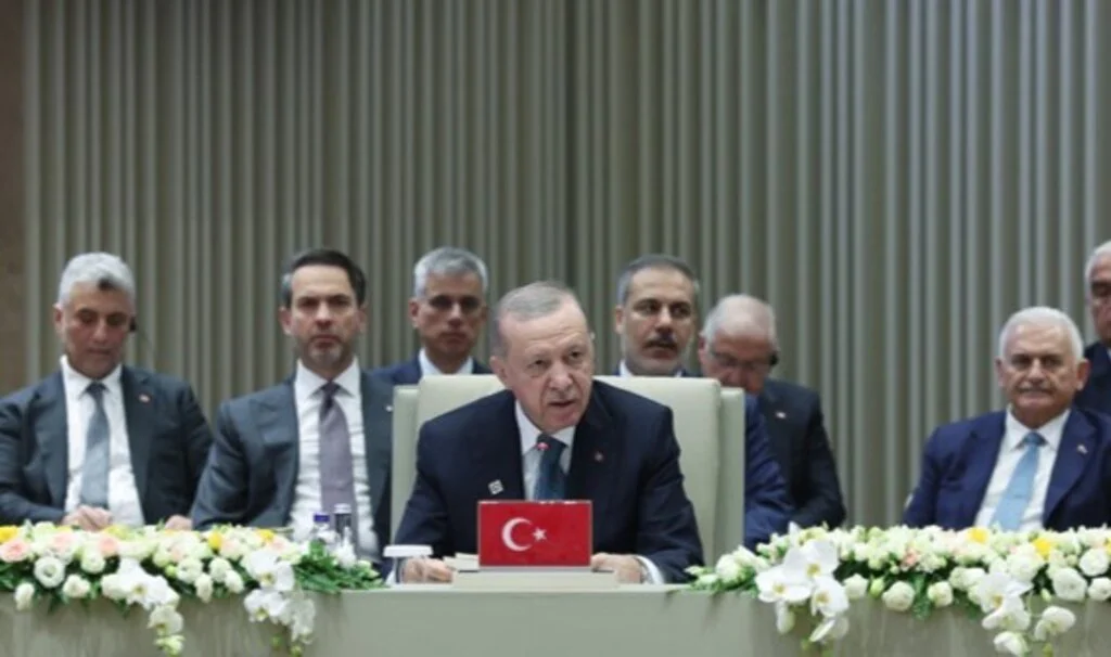 Cumhurbaşkanı Erdoğan: "Türk Dünyası Yüzyılı İçin Tüm Gücümüzle Çalışacağız"