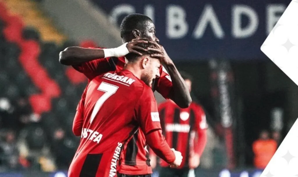 Gaziantep FK, Göztepe karşısında geriden gelip 3 puanı aldı