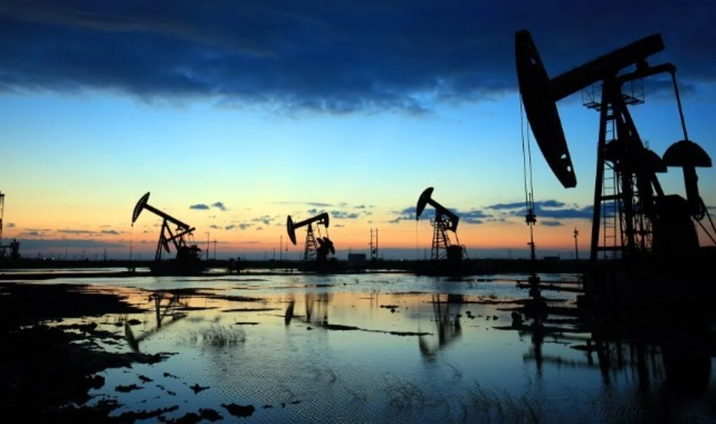 Petrol Fiyatları Ukrayna-Rusya Gerilimiyle Yükseliyor
