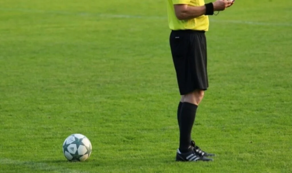 UEFA Avrupa Ligi’nde Türk temsilcilerinin hakemleri belirlendi