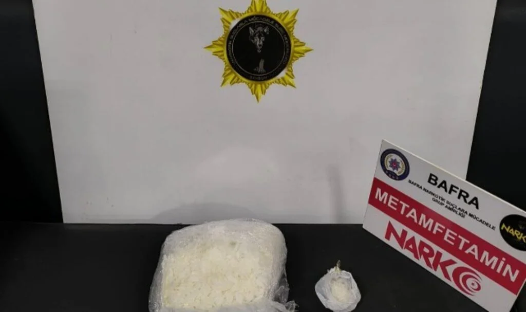Bafra'da Uyuşturucu Operasyonu: 516 Gram Metamfetamin Ele Geçirildi