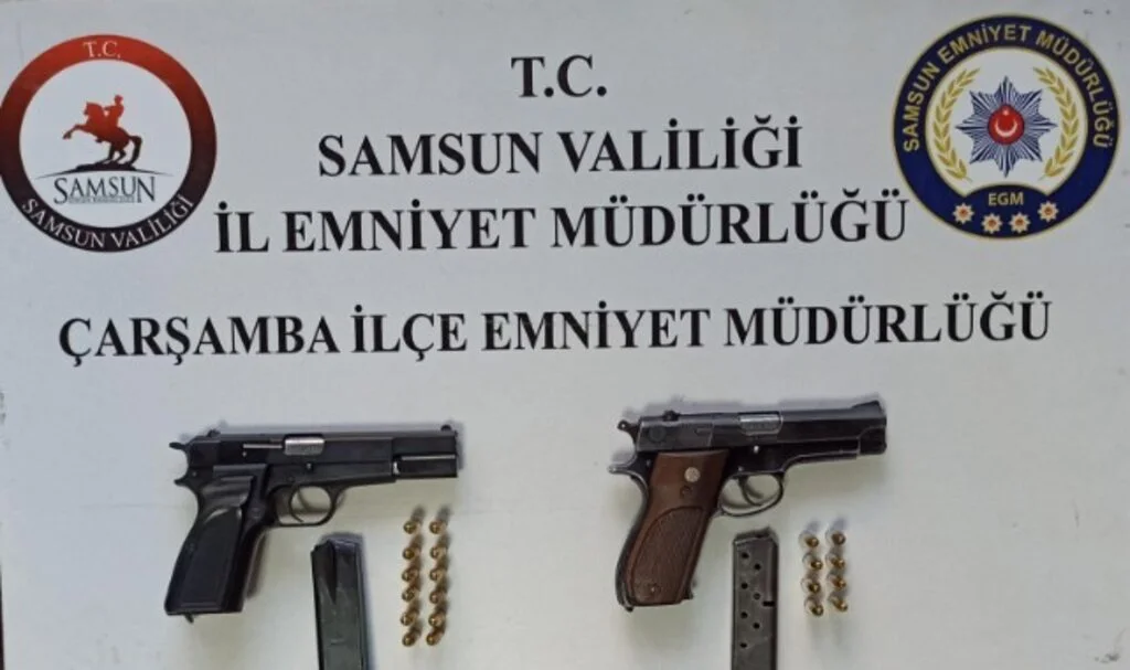 Çarşamba’da Uyuşturucu ve Silah Ele Geçirildi