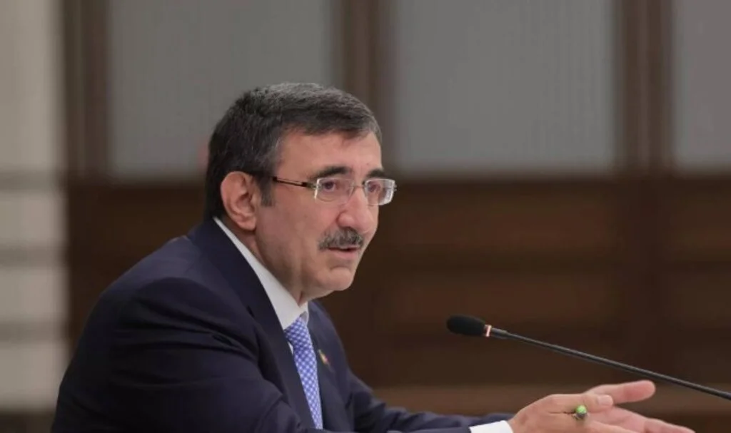 Cumhurbaşkanı Yardımcısı Cevdet Yılmaz, "Suriyeli kardeşlerimiz ülkelerine döneceklerdir"