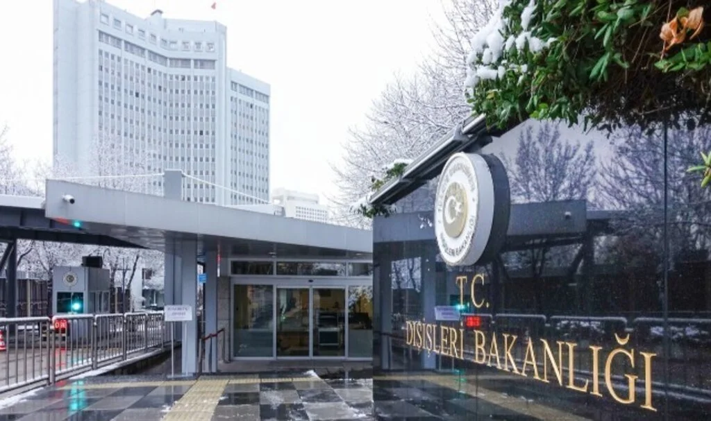 Dışişleri Bakanlığı’ndan GKRY’ne Sert Tepki: “Silahlanma Bölgeyi Tehdit Ediyor”