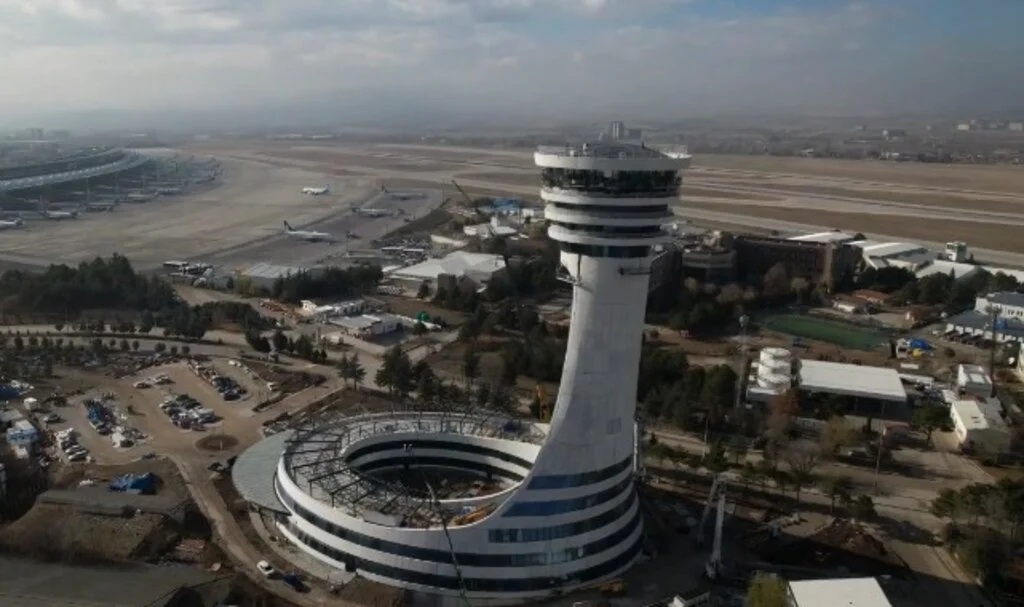 Esenboğa Havalimanı'nda Kapasite Artışı: 30 Milyon Yolcuya Hazırlık