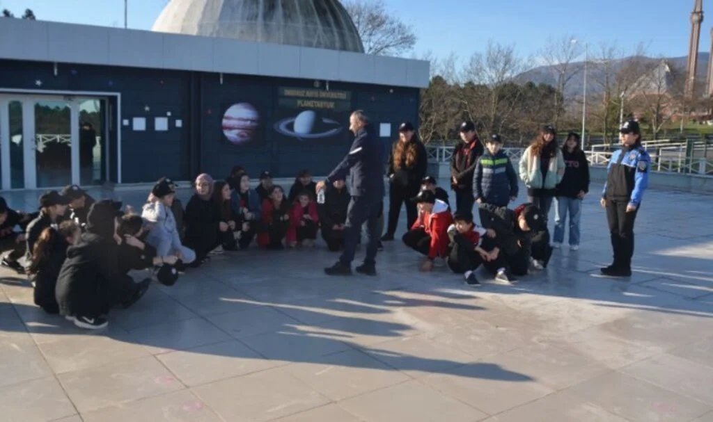 “Gelecek Sizinle Güvende” Projesi Kapsamında Planetaryum Ziyareti
