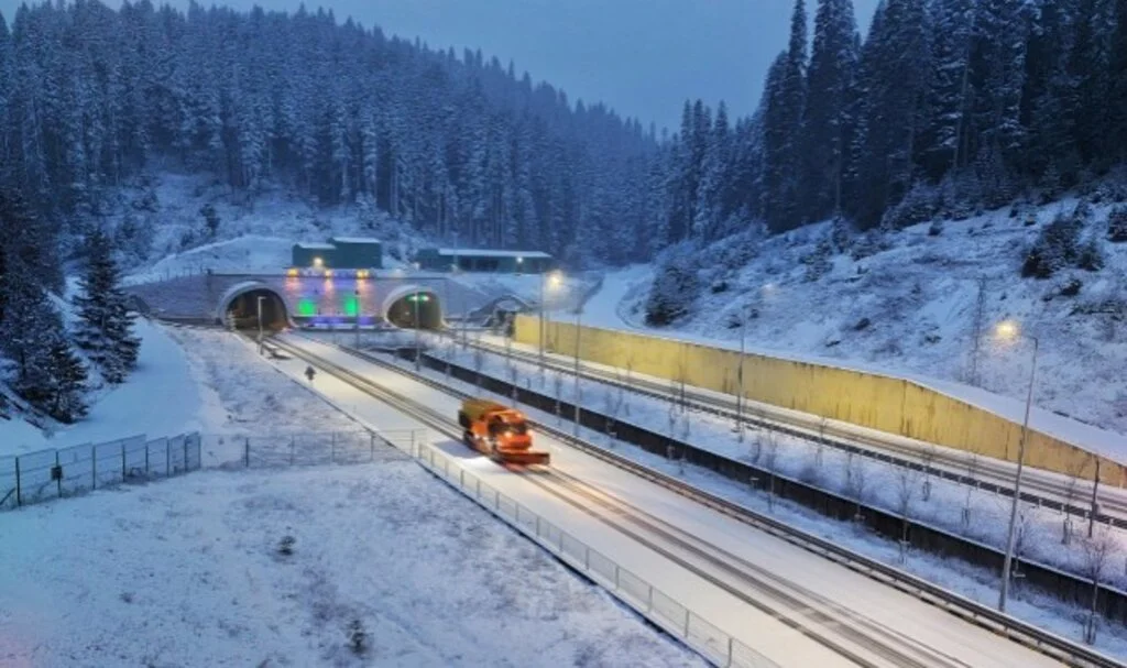 Ilgaz Tüneli'nde Büyük Başarı: 2024'te 1,4 Milyon Araç Geçiş Yaptı