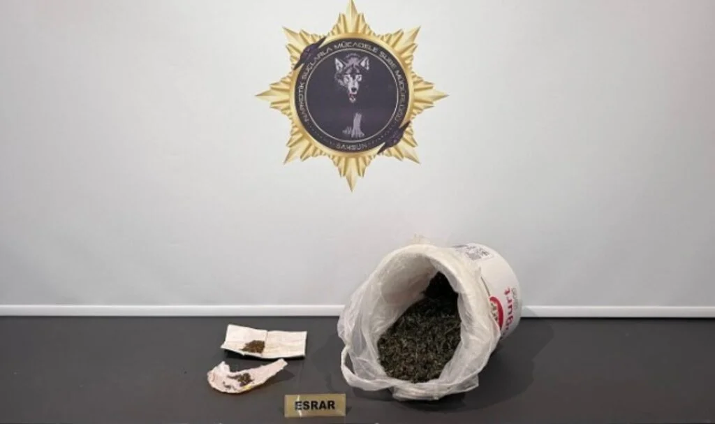 İlkadım’da Uyuşturucu Operasyonu: 335 Gram Esrar Ele Geçirildi