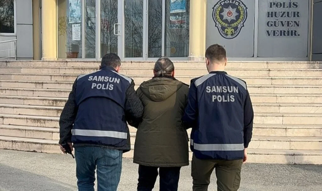 Restoranda Yemek Yerken Yakalandı: 17 Yıl Hapis Cezası Bulunan Şahıs Cezaevine Teslim Edildi