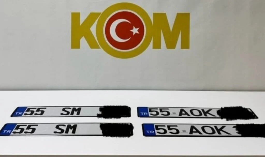 Samsun Tekkeköy'de Sahte Plaka Operasyonu: 2 Şahıs Gözaltına Alındı