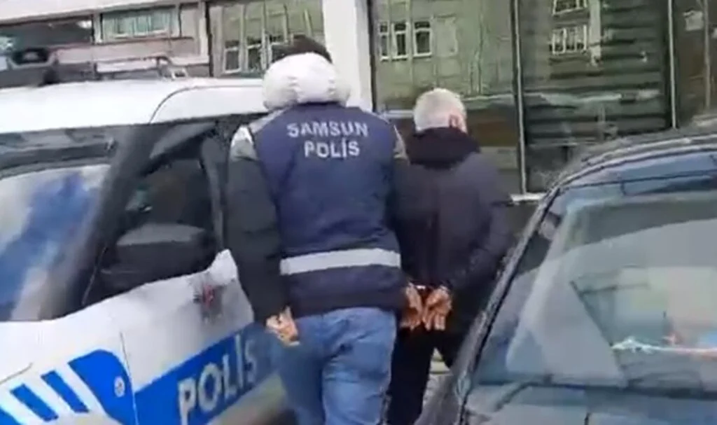 Titiz Çalışma Sonucu Çalıntı Motosiklet Sahibine Teslim Edildi