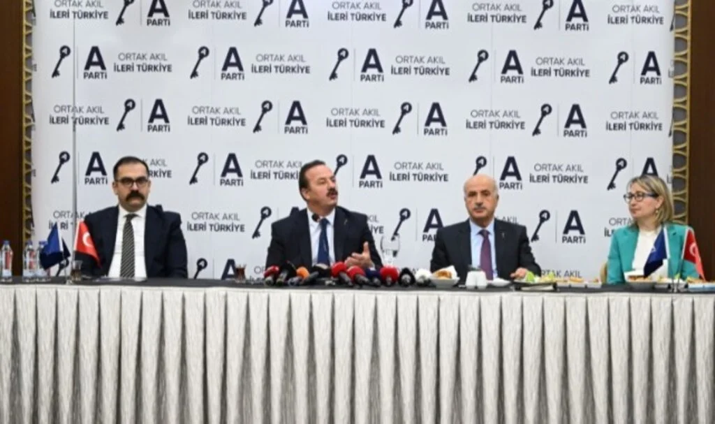 Yavuz Ağıralioğlu: Türkiye bölge üzerinde toprak hesabı olmayan tek devlet!