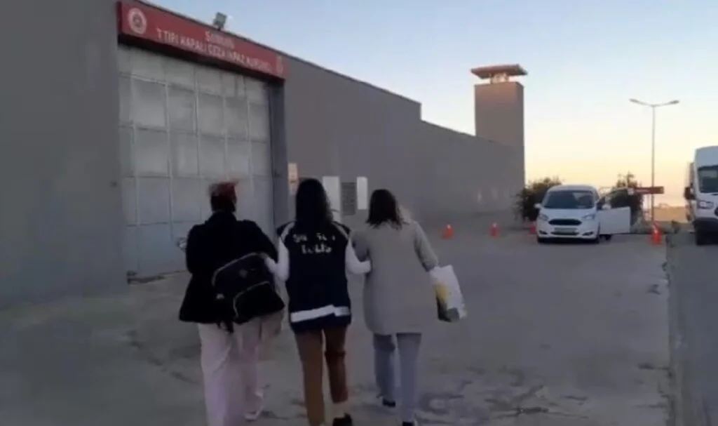 Atakum’da Hırsızlık Zanlıları Tutuklandı