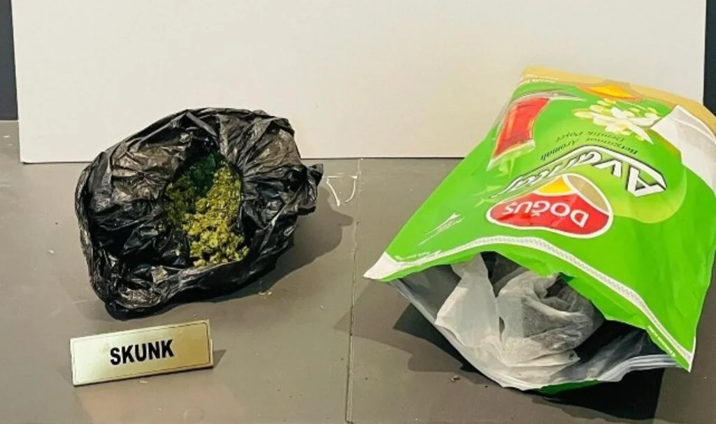 Atakum’da Uyuşturucu Operasyonu: 265 Gram Skunk Ele Geçirildi