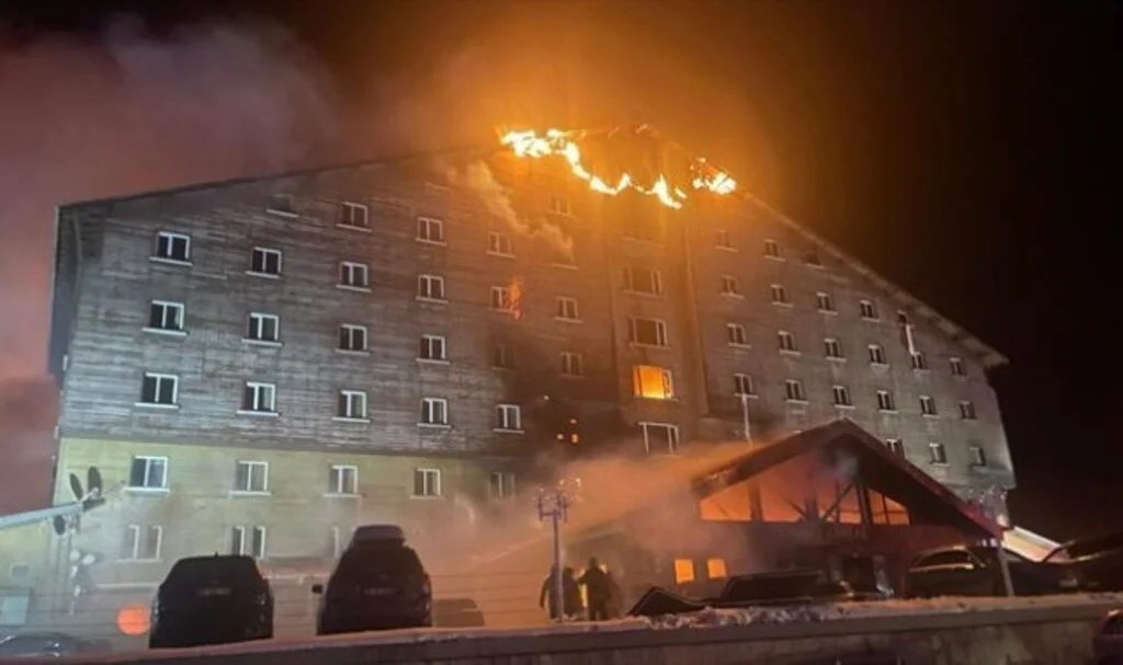 Bolu'da Otel Yangını! 10 Ölü, 32 Yaralı