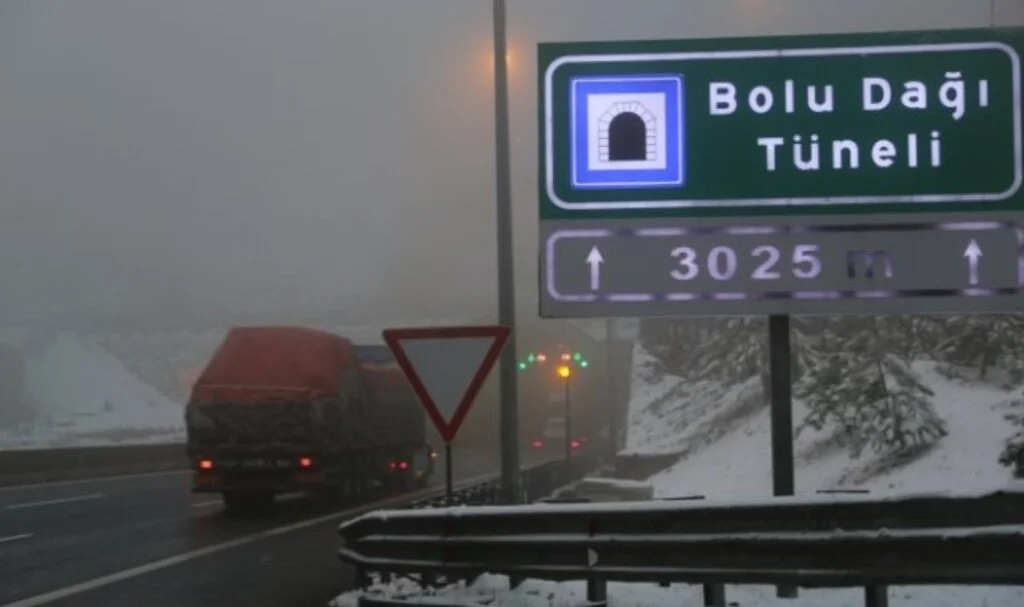 Bolu Dağı'nda Sis ve Sağanak