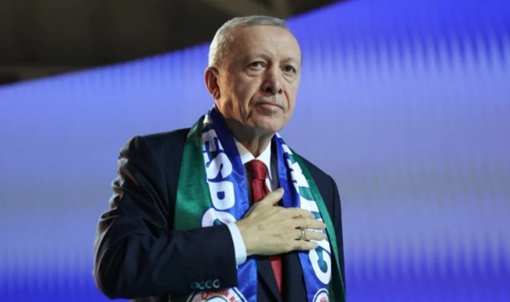 Cumhurbaşkanı Erdoğan: "Partiyi Ticarethaneye Çevirirsiniz"