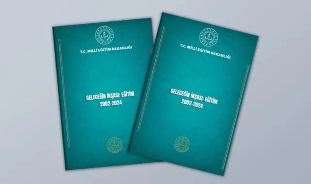 Eğitim'in son 22 yılı kitaplaştırıldı