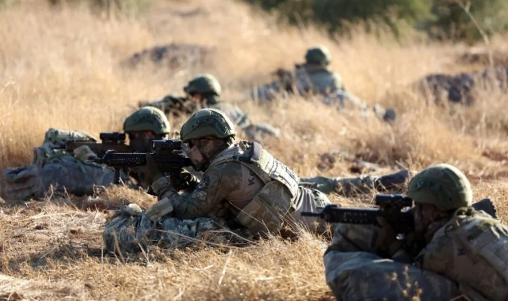 Fırat Kalkanı Bölgesinde 4 Terörist Etkisizleştirildi