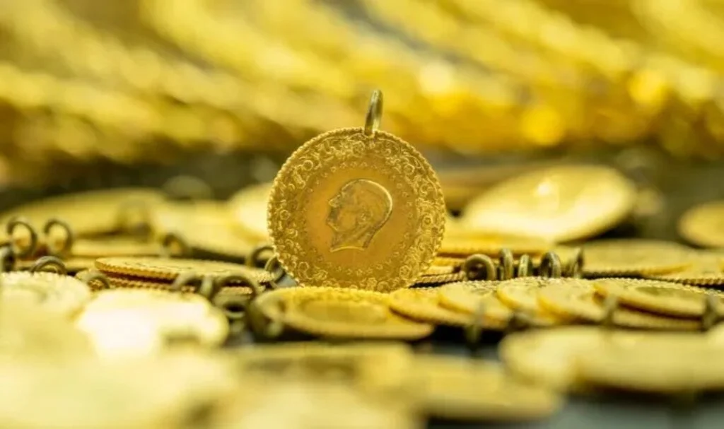 Gram altın 2 bin 994 liradan işlem görüyor