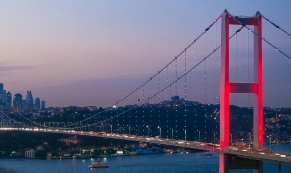 KGM, Yeni Geçiş Ücretlerini Açıkladı: Köprü ve Otoyollarda Zam