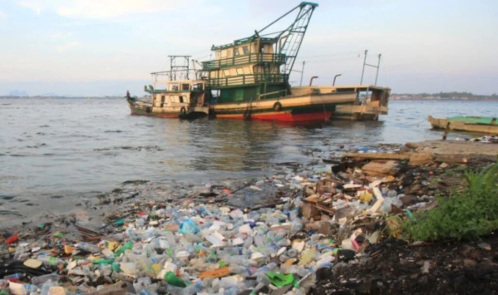 Mersin'de Deniz Kirliliği İçin Kararlı Adımlar