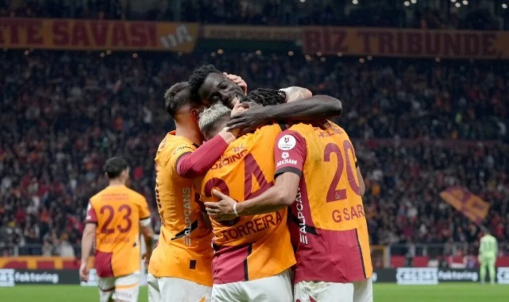 Okan Buruk'tan Galatasaray İçin Transfer Açıklaması