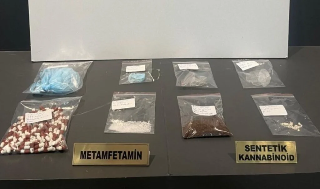 Samsun'da Narkotik Operasyonu'nda Uyuşturucu Maddeler Ele Geçirildi!