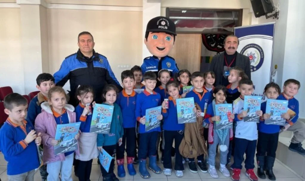Toplum Destekli Polislikten “Gelecek Sizinle Güvende” Projesi Kapsamında Eğitim ve Bilgilendirme Çalışmaları