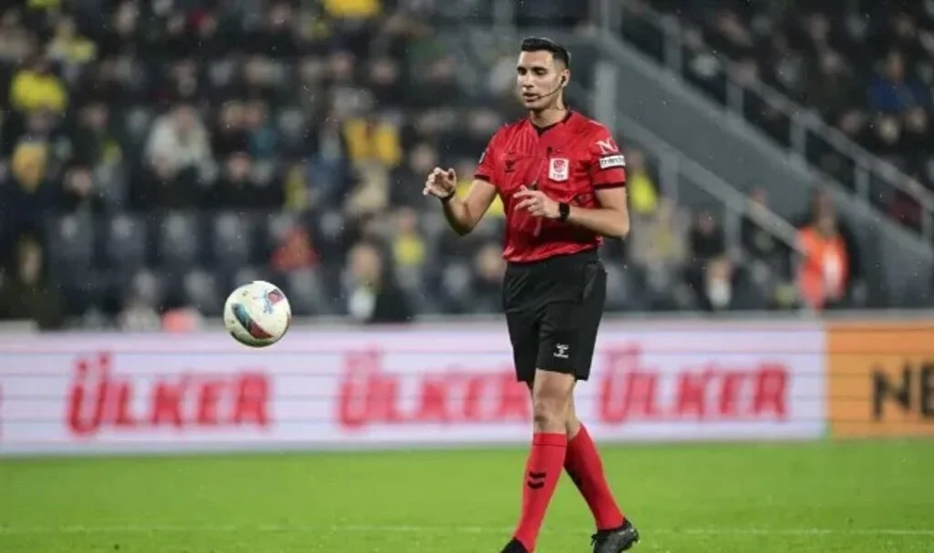 Trendyol Süper Lig 18. hafta hakemleri açıklandı: Galatasaray- Göztepe maçına sürpriz hakem