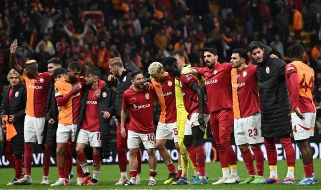 UEFA Avrupa Ligi'nde Gol Yağmuru: Galatasaray, Dinamo Kiev'i 3-3 mağlup etti