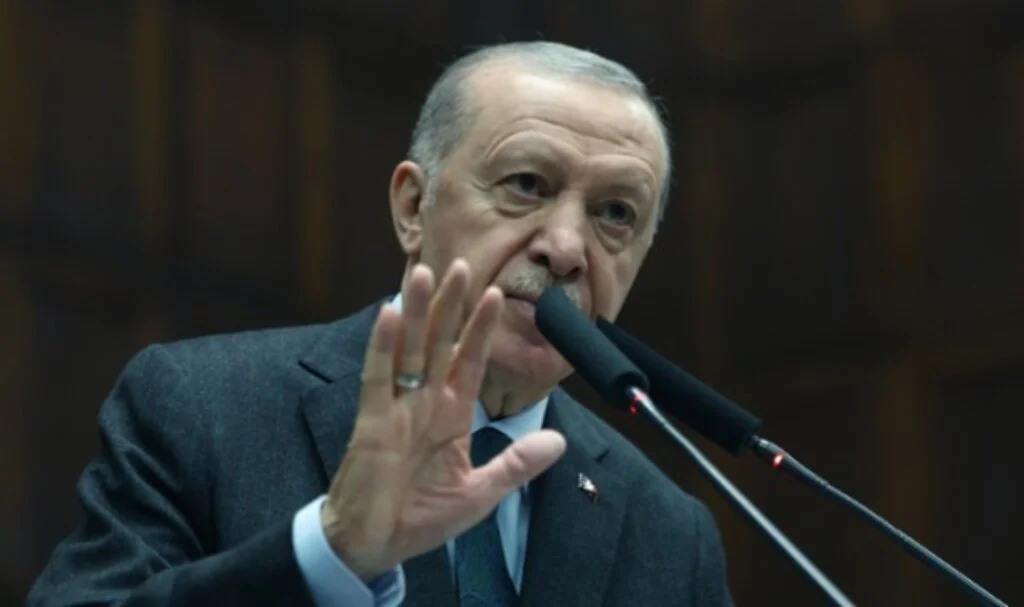 AK Parti Olağan Kongresi pazar günü yapılacak