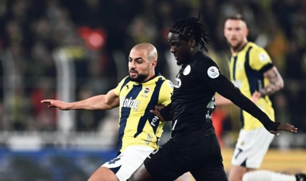 Fenerbahçe, Rizespor'u Zorlu Mücadelede Mağlup Etti
