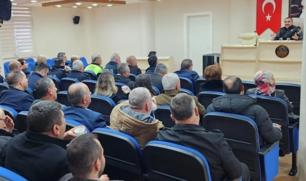 Samsun Atakum’da Güvenlik Toplantısı: İl Emniyet Müdürü Ahmet Arıbaş’tan Huzur Vurgusu