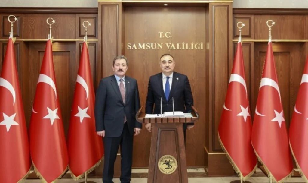Azerbaycan Büyükelçisi Memmedov, Samsun Valisi Tavlı'yı Ziyaret Etti