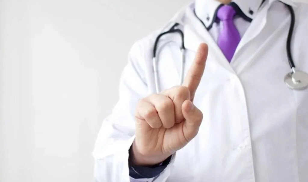 Doktor Kelimesinin Kökeninin Anlamı Nedir