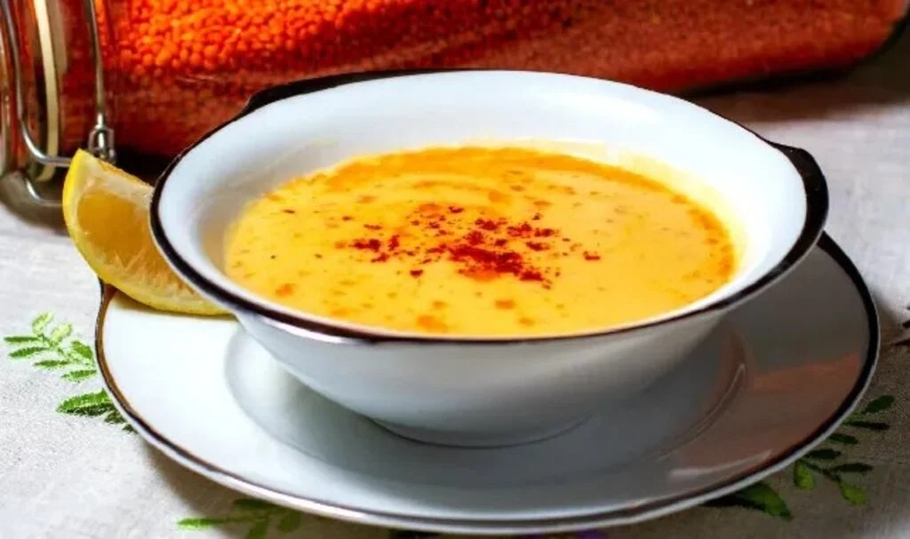 Lokanta Usulü Mercimek Çorbası Nasıl Yapılır