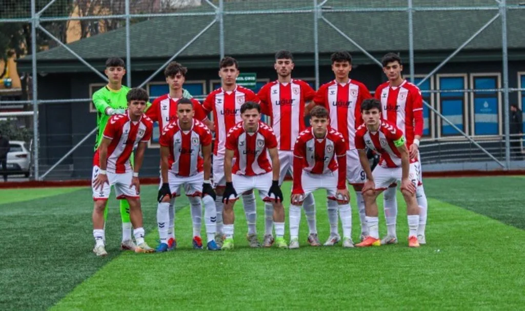 Reeder Samsunspor U17 Takımı, Beşiktaş'a Deplasmanda Mağlup Oldu
