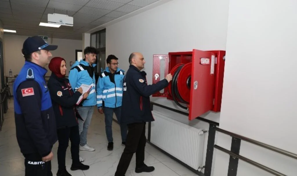 Samsun İtfaiyesi 17 İlçede 323 Bina'yı Denetledi