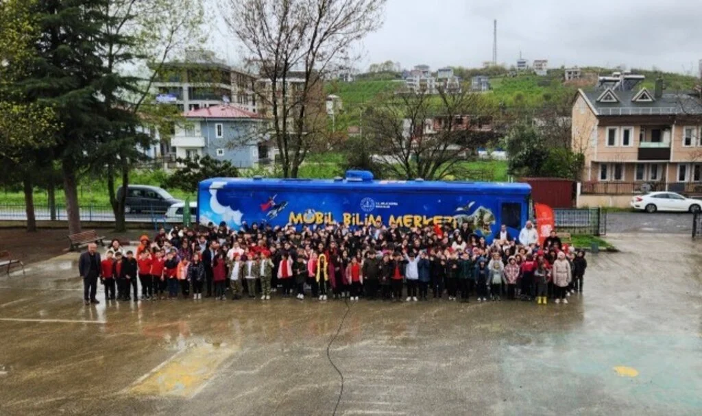 23 Nisan Coşkusu Bilimle Samsun'da Başladı