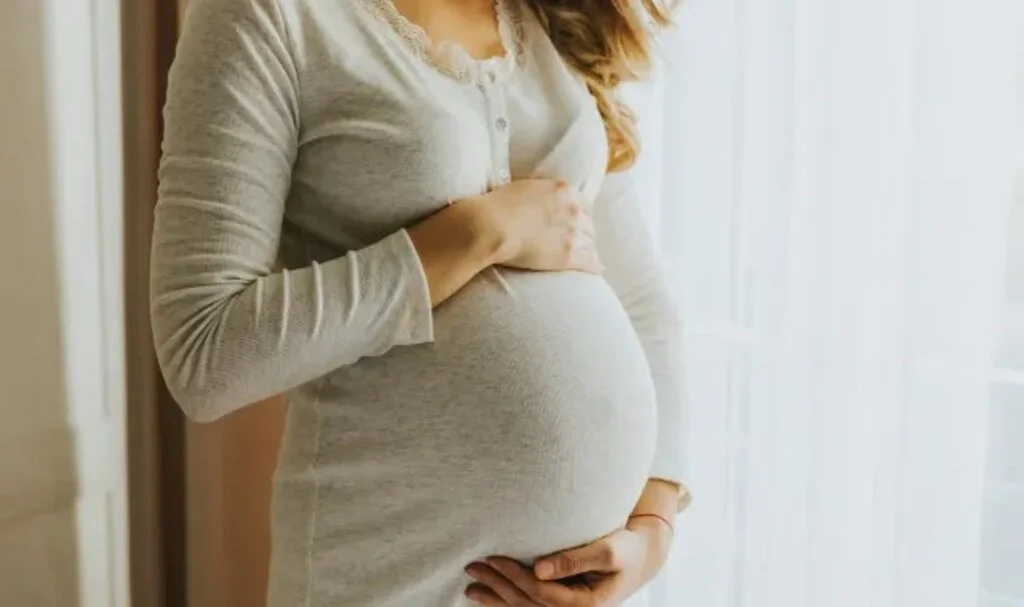 7 Aylık Bebek Anne Karnında Nasıl Durur