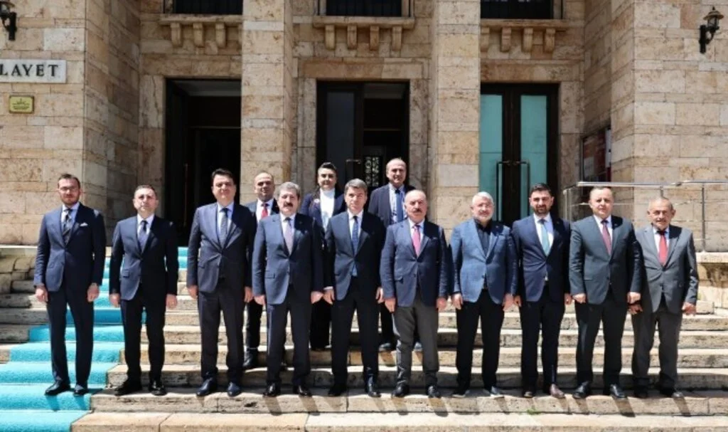 Bölge Valilerinden Tam Destek! Orta Karadeniz Sanayisi 2030 Hedeflerine Yeşil Adımlarla İlerliyor