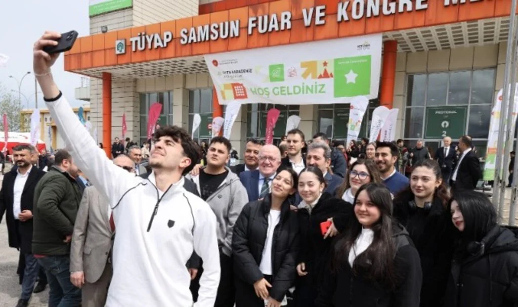 Karadeniz'in En Büyük Kariyer Fuarı OKAF'25, Samsun Üniversitesi Ev Sahipliğinde Gerçekleşti