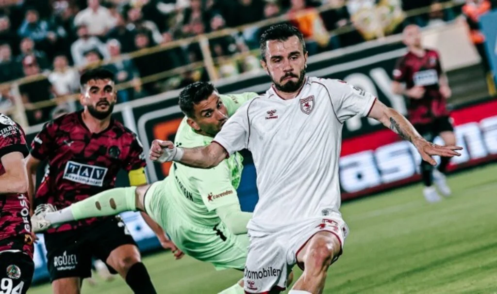 Penaltı Kaçıran Samsunspor, Alanya'da Mağlup Oldu!
