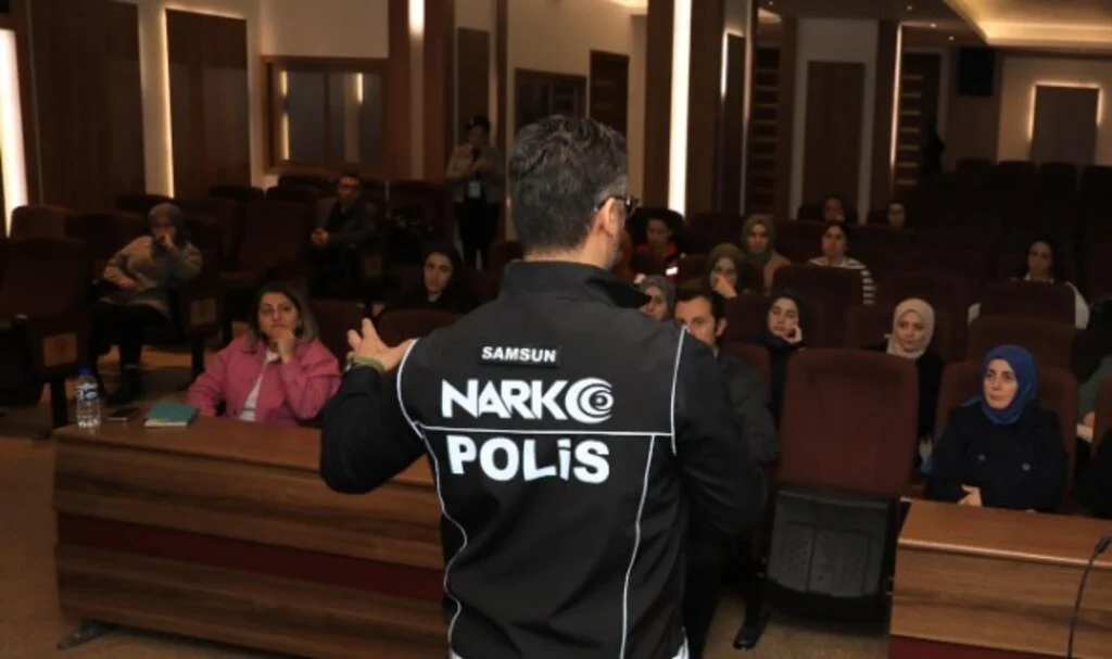 Samsun Büyükşehir'den Ailelere Destek! Aile Akademisi Bahar Dönemi Programı Devam Ediyor...